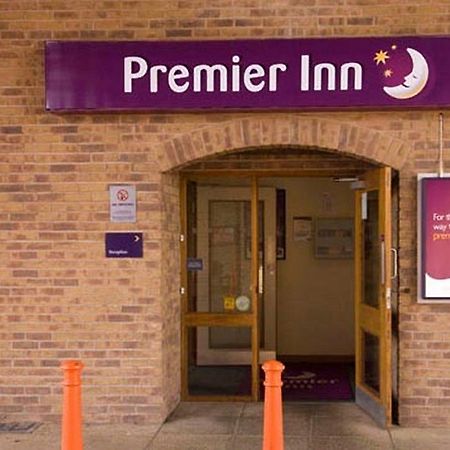Premier Inn Sheffield/Barnsley Eksteriør billede