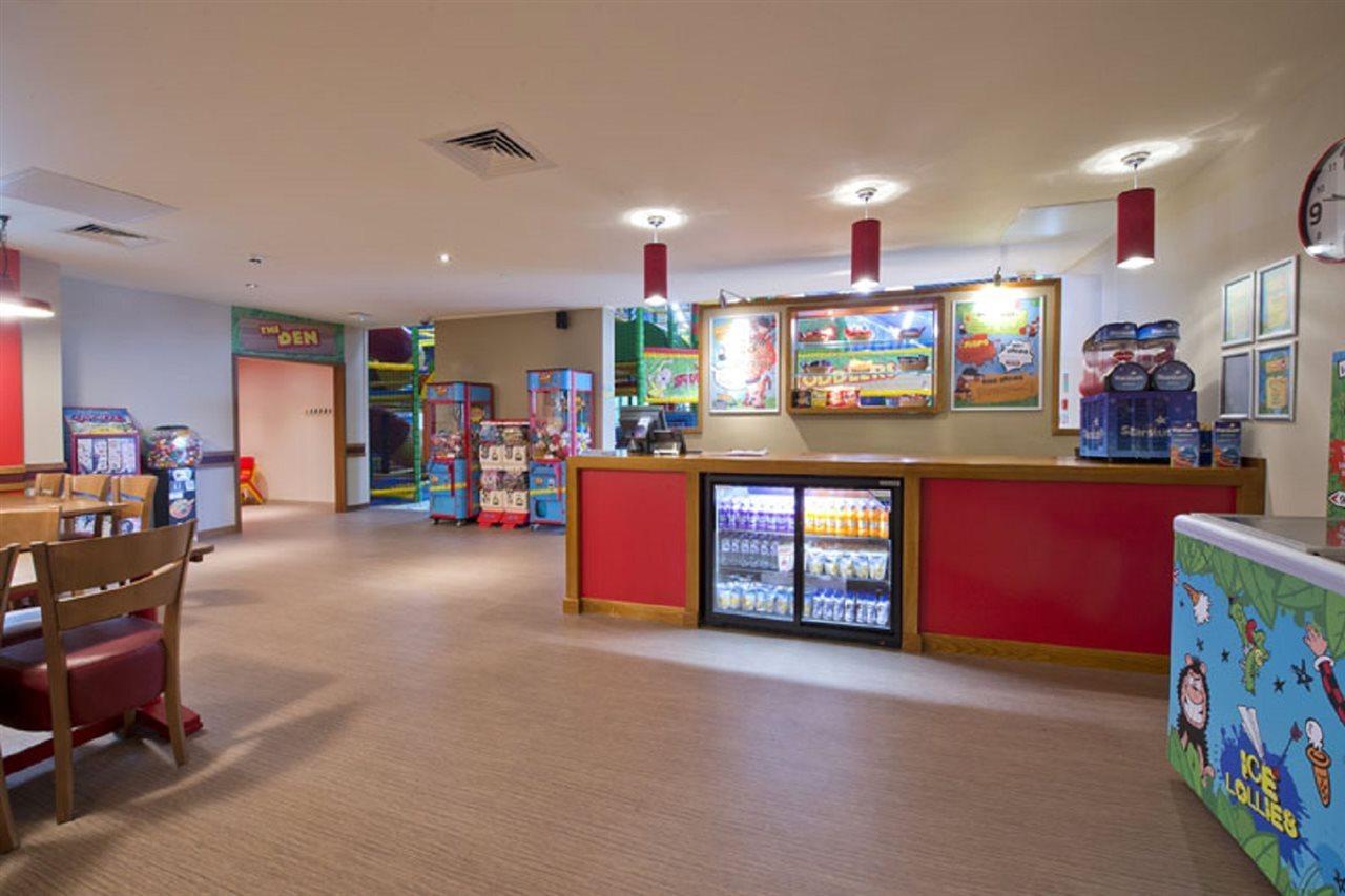 Premier Inn Sheffield/Barnsley Eksteriør billede