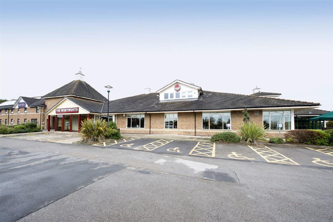 Premier Inn Sheffield/Barnsley Eksteriør billede