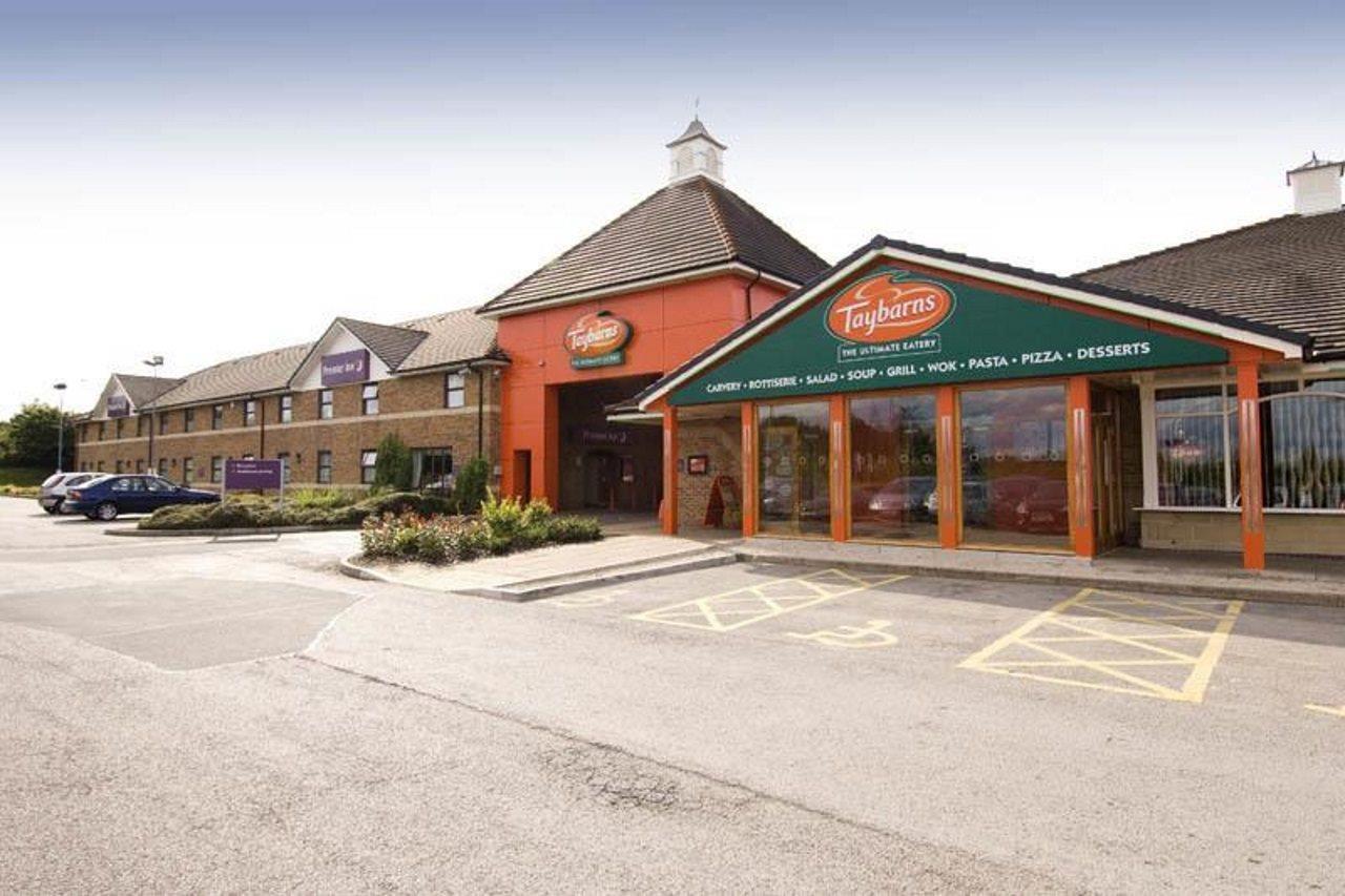 Premier Inn Sheffield/Barnsley Eksteriør billede
